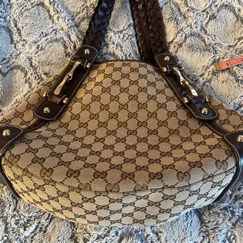 gucci pelham tote with flat bottom